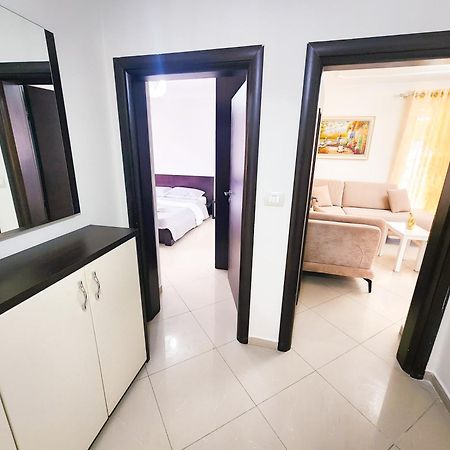 Apartment Sweet New Pazar Tirana Exterior foto